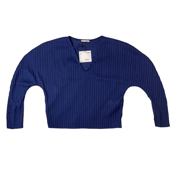 NWT Zara Trafaluc Blue Long Sleeved Stripe Textured V-Neck Top - Size Small - Picture 6 of 12